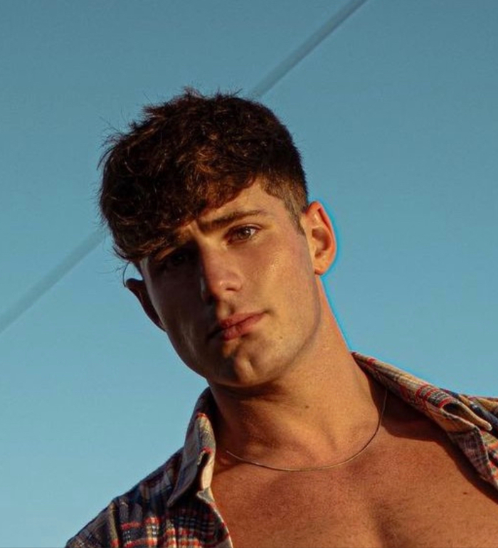 Alex Grant
